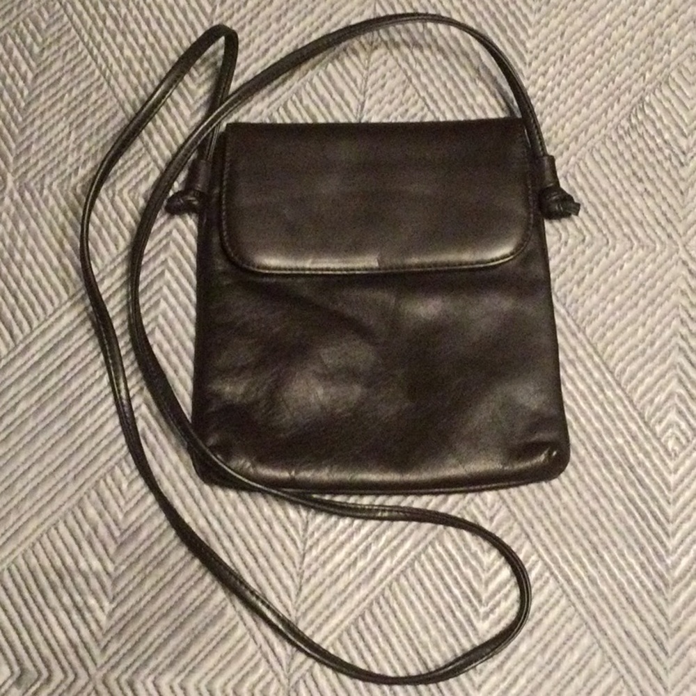Giani Bernini brown leather crossbody bag